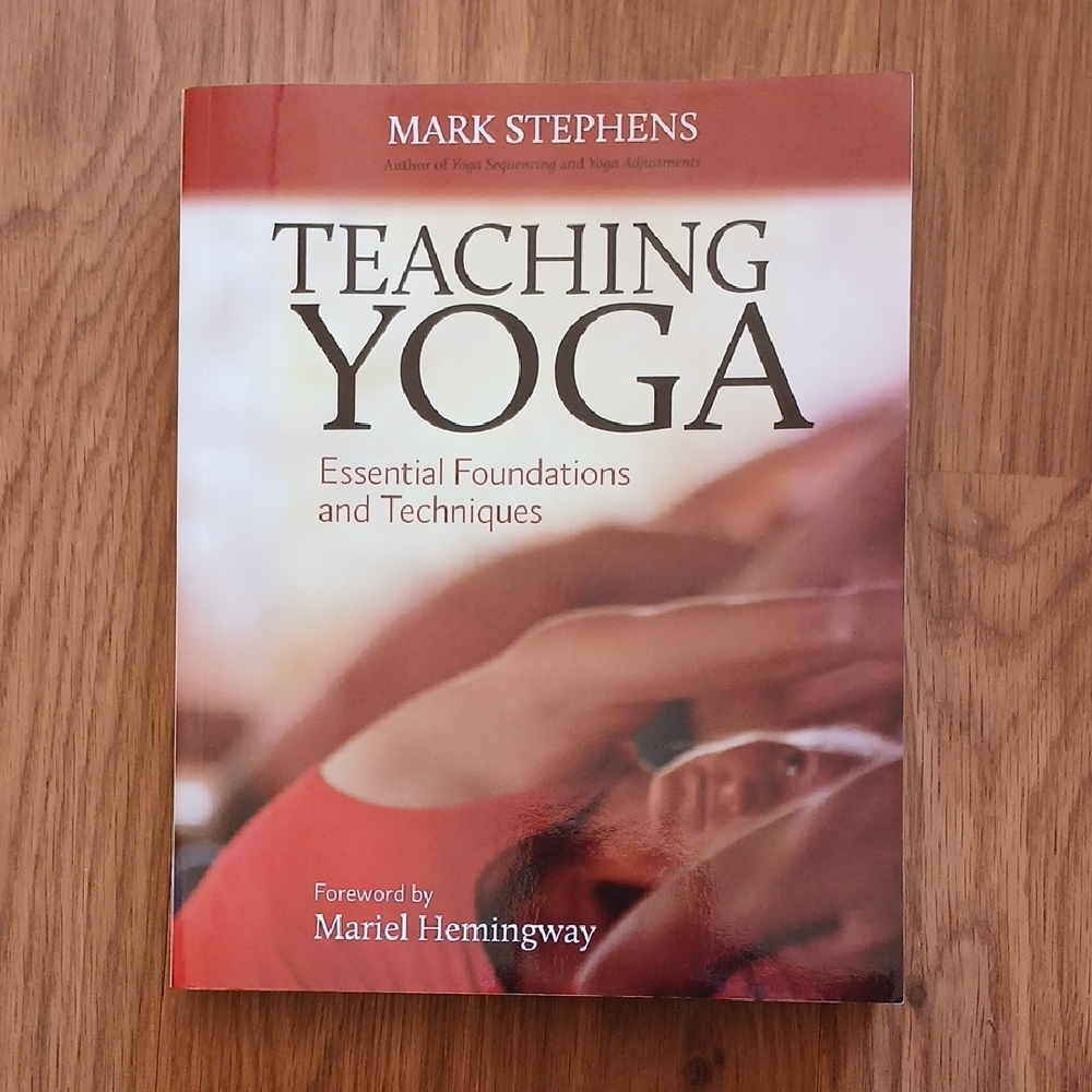 Mark Stephens "Teaching Yoga" Paperback - Red/Beige Cover